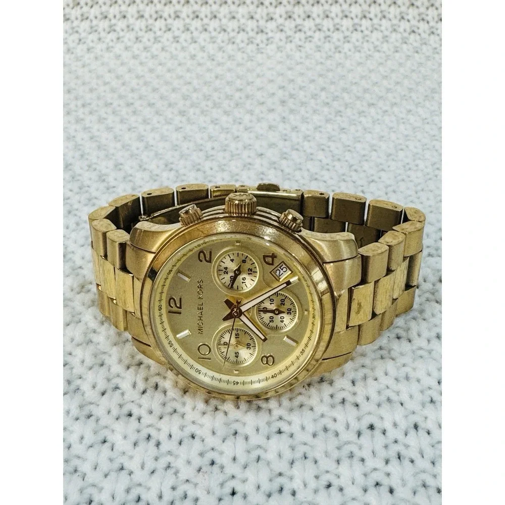 Michael Kors MK5055 Gold Tone Chronograph Date Women's Watch Needs Battery